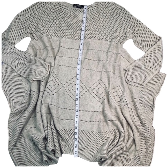 LOVE STITCH - Oversized Knit Sweater - Picture 7 of 16